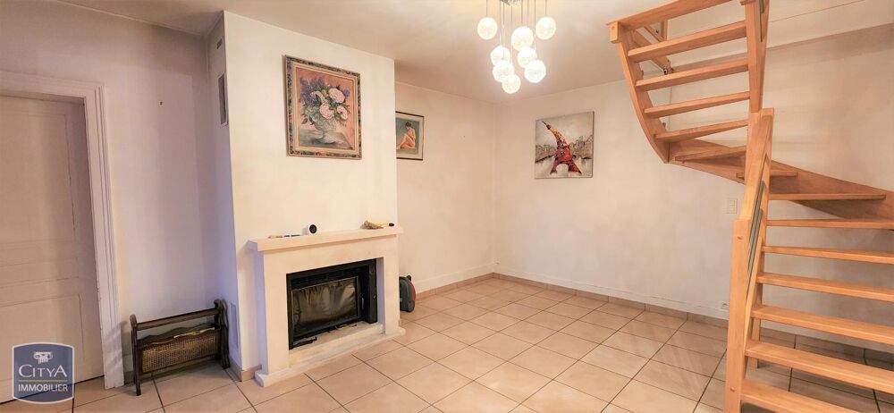 location Maison - 5 pièce(s) - 125 m² Goudelancourt-lès-Berrieux (02820)