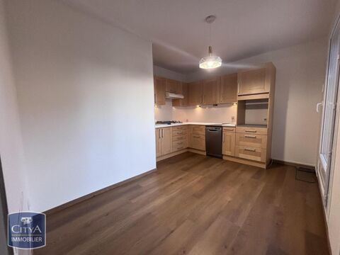  Appartement � louer 4 pi�ces 86 m�