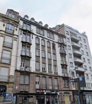  Appartement à louer 3 pièces 77 m²