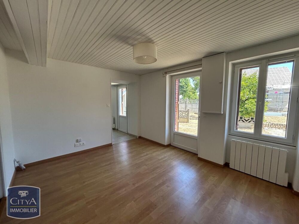 À LOUER : Charmante maison de type T2 située dans le pai....