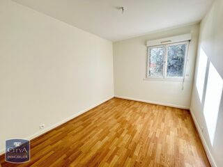  Appartement � louer 4 pi�ces 86 m�