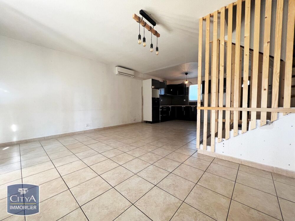 À LOUER à partir d'août : Maison T4 à Sauveterre climati....