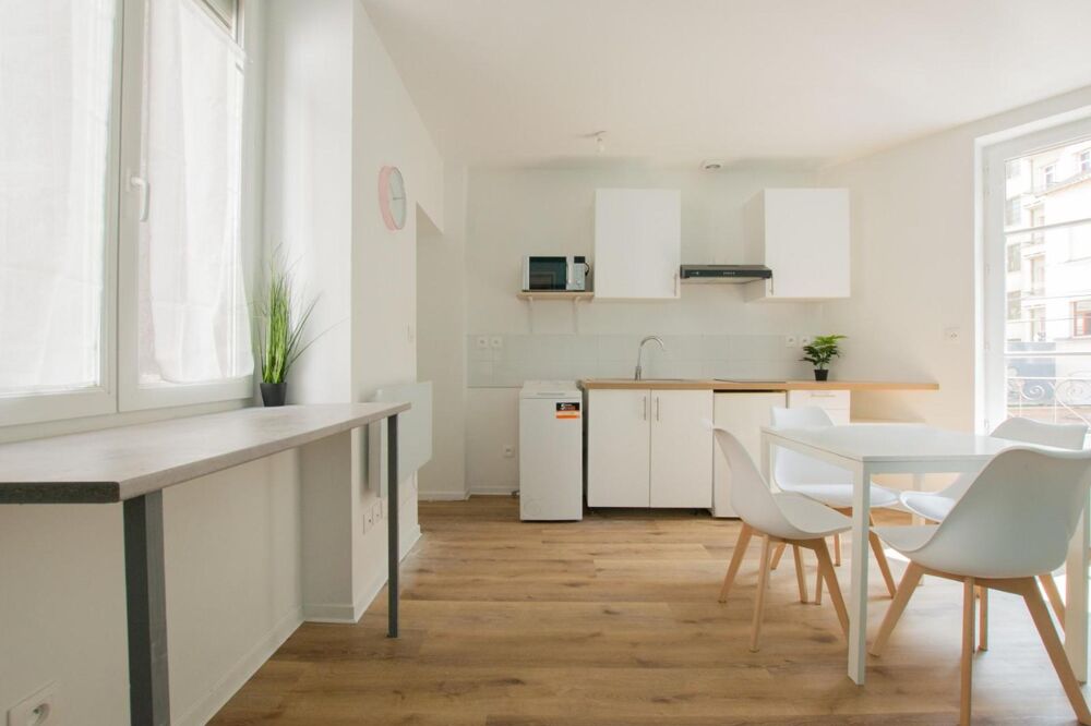 Studio Meublé - Rue Général Leclerc - Meublé et tout équ....
