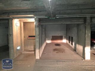  Parking / Garage � louer 