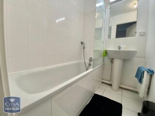  Appartement à louer 1 pièce 33 m²