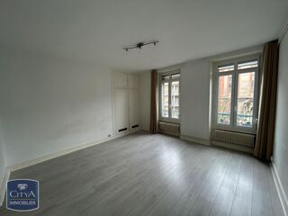  Appartement à louer 2 pièces 57 m²