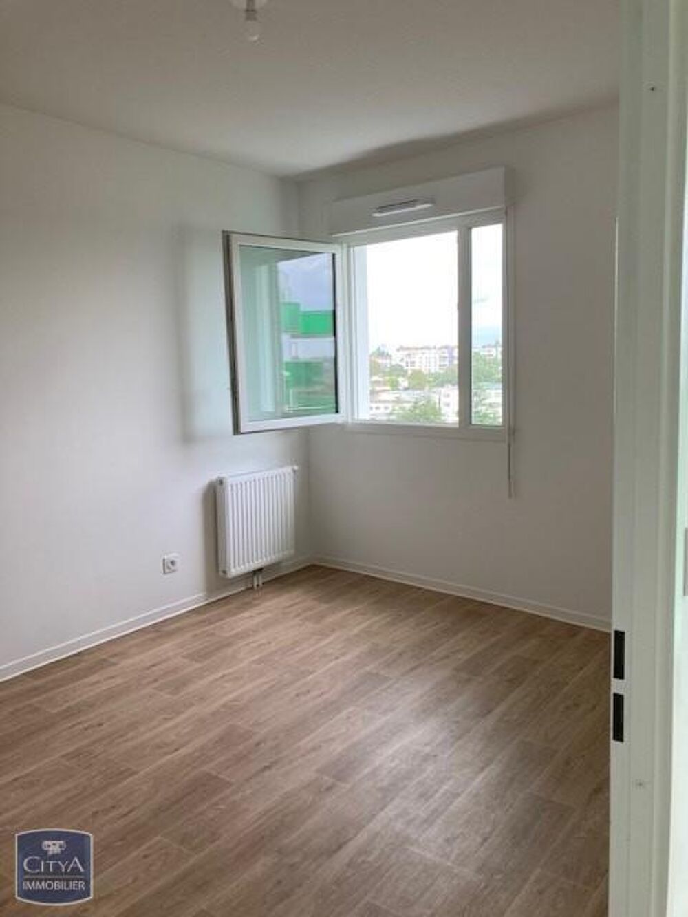 À LOUER ! Découvrez cet appartement T2 idéalement situé ....