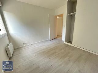  Appartement à louer 2 pièces 44 m²