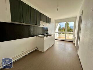  Appartement à louer 3 pièces 73 m²
