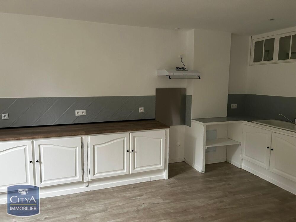 location Appartement - 3 pièce(s) - 70 m² Clermont-l'Hérault (34800)