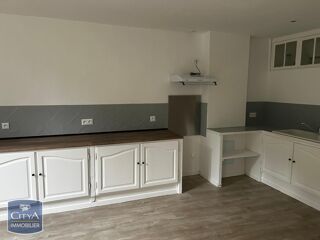  Appartement à louer 3 pièces 70 m²