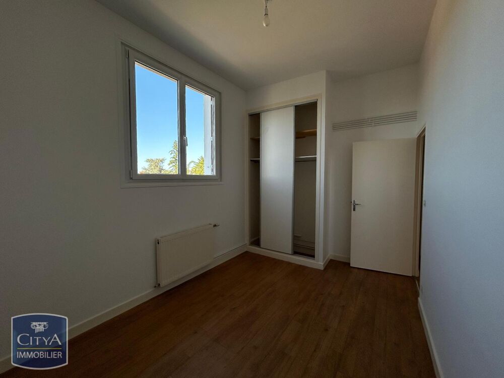 location Appartement - 3 pièce(s) - 57 m² Châtellerault (86100)
