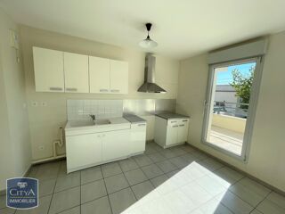  Appartement à louer 3 pièces 68 m²