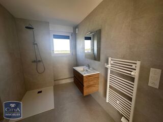  Appartement à louer 2 pièces 47 m²