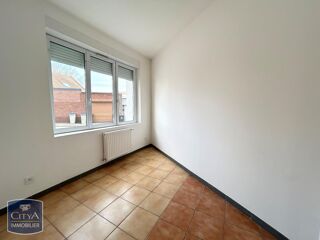  Maison à louer 7 pièces 177 m²