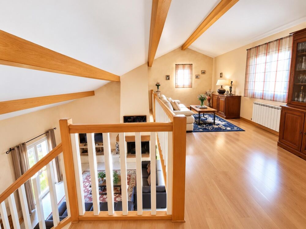 vente Maison - 6 pièce(s) - 143 m² Décines-Charpieu (69150)