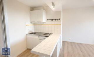  Appartement à louer 2 pièces 28 m²
