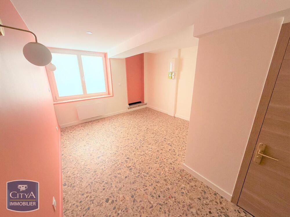 À LOUER : Appartement rénové T1bis situé à Laon Plateau,....