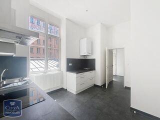  Appartement à louer 4 pièces 106 m²