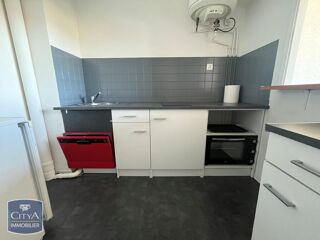  Appartement à louer 1 pièce 28 m²