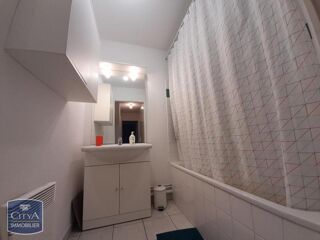  Appartement à louer 2 pièces 48 m²