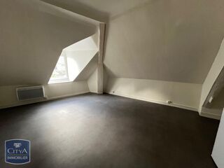  Appartement à louer 3 pièces 32 m²