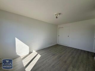  Appartement à louer 2 pièces 36 m²