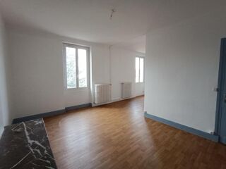  Appartement à louer 3 pièces 78 m²
