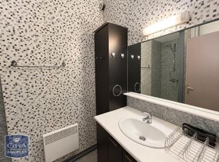  Appartement à louer 1 pièce 25 m²