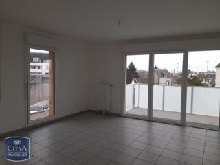 Appartement à louer 3 pièces 64 m²