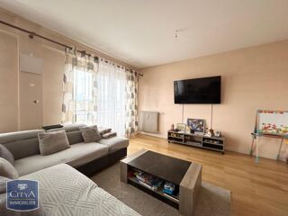  Appartement à louer 3 pièces 93 m²