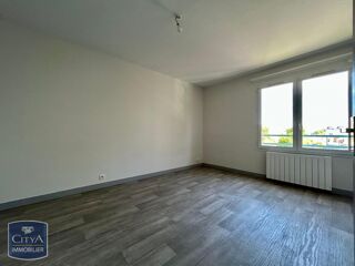  Appartement � louer 1 pi�ce 23 m� Poitiers