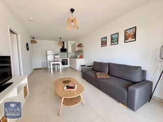  Appartement à louer 2 pièces 45 m²