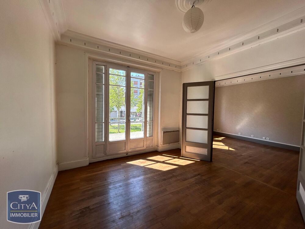 EXCLUSIVITÉ - GRAND APPARTEMENT 3 PIÈCES 4 Boulevard Mar....