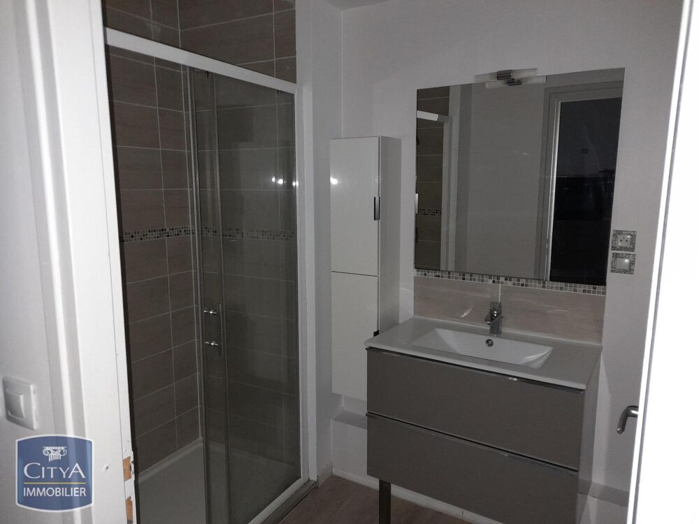 À LOUER : Appartement T3 situé à Saint Venant, dans le d....