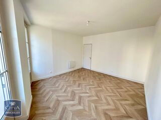  Appartement à louer 3 pièces 53 m²
