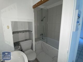  Appartement à louer 2 pièces 33 m²