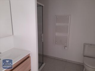  Appartement à louer 2 pièces 45 m²