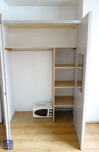  Appartement à louer 1 pièce 22 m²