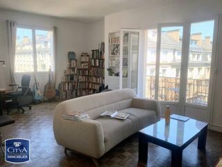  Appartement à louer 2 pièces 72 m²