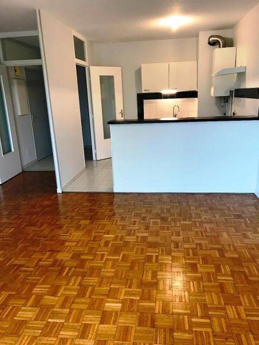 VAULX EN VELIN VILLAGE - APPARTEMENT T2 DE 47 M² - VAULX....