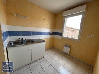  Appartement à louer 3 pièces 66 m²