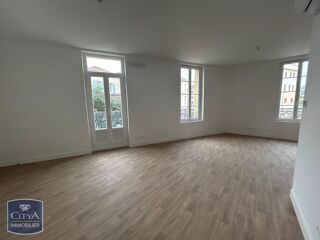  Appartement à louer 3 pièces 68 m²