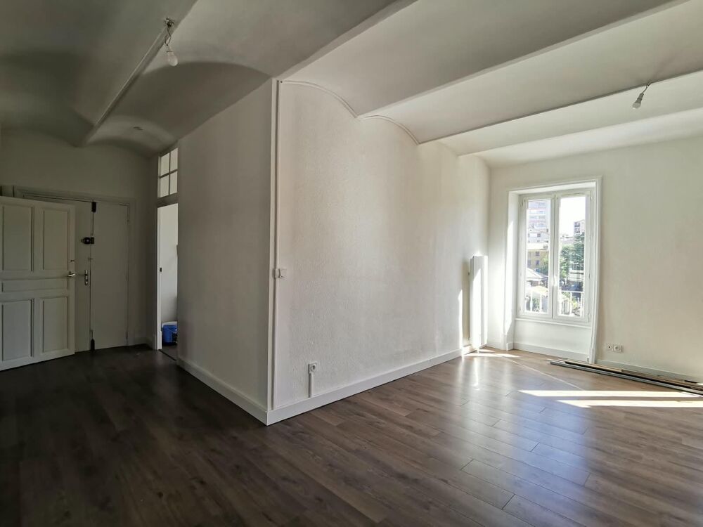 vente Appartement - 3 pièce(s) - 80 m² Aubenas (07200)