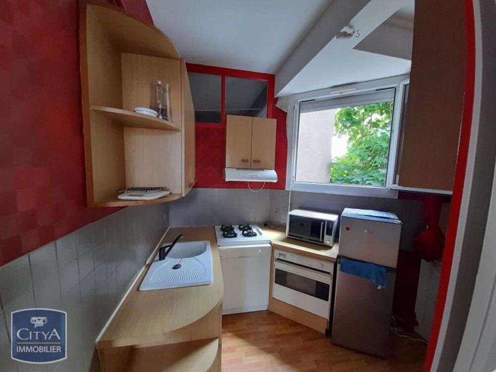 À LOUER : T3 meublé Appartement rénové T3 Meublé situé à....