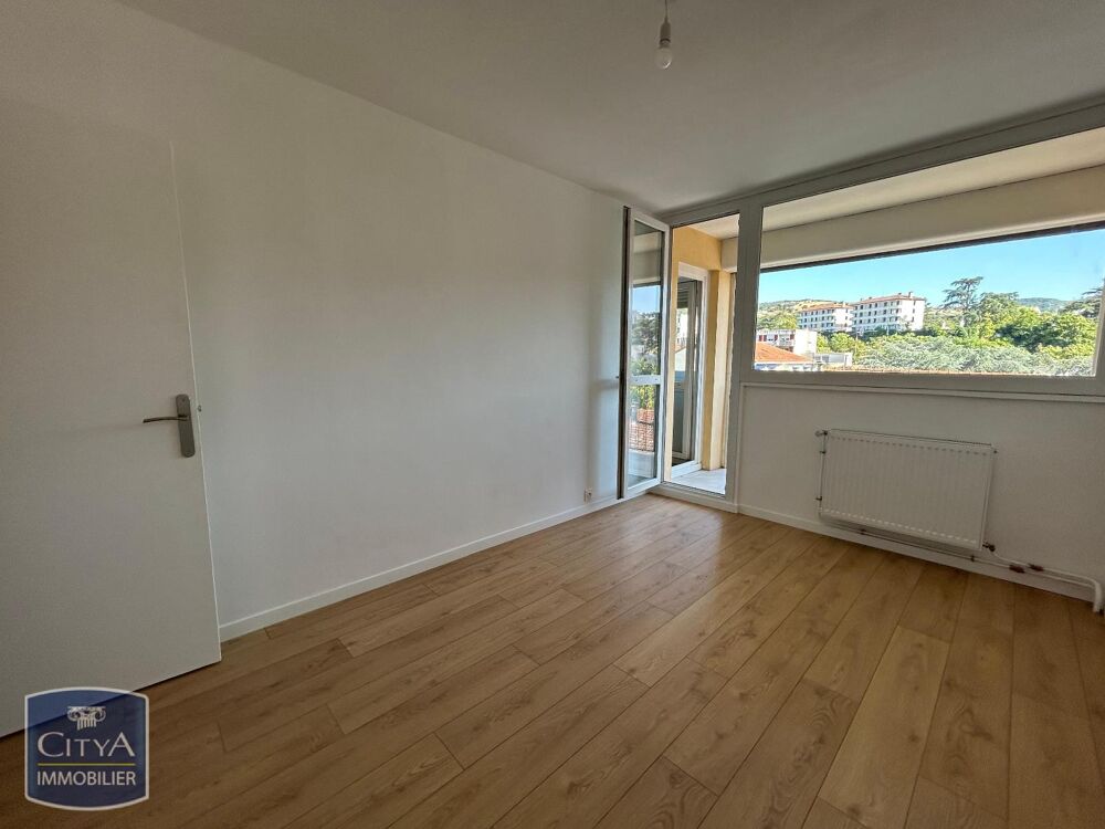 location Appartement - 4 pièce(s) - 77 m² Rive-de-Gier (42800)