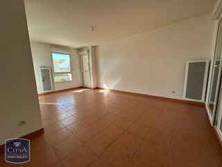  Appartement à louer 2 pièces 56 m²