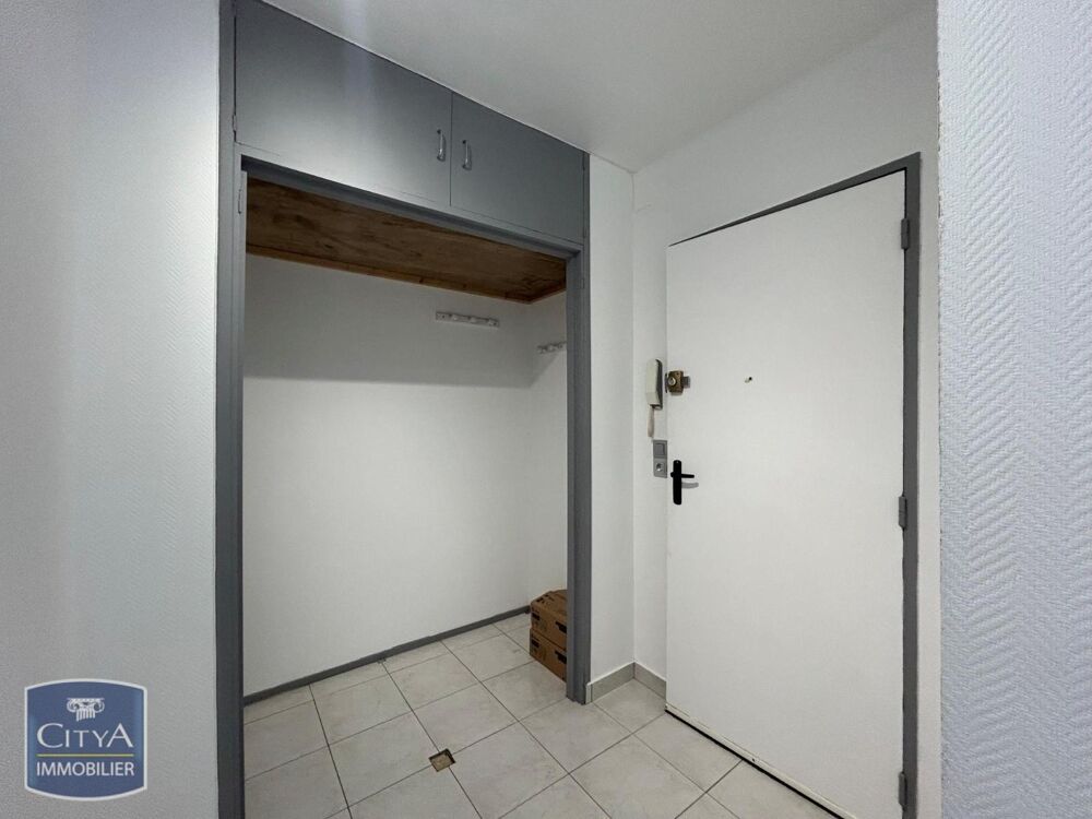 À LOUER : Appartement T1 situé à Déols, dans le départem....
