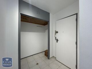  Appartement à louer 1 pièce 35 m²
