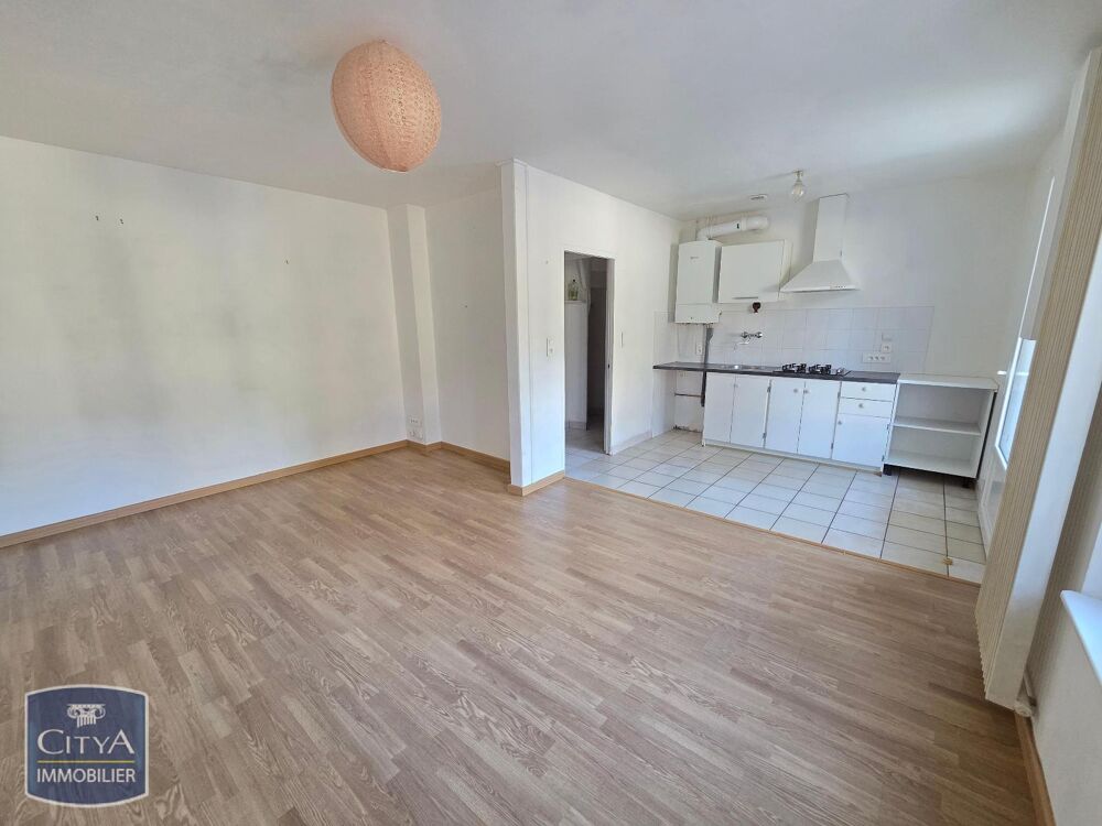 location Appartement - 3 pièce(s) - 48 m² Auzat-la-Combelle (63570)